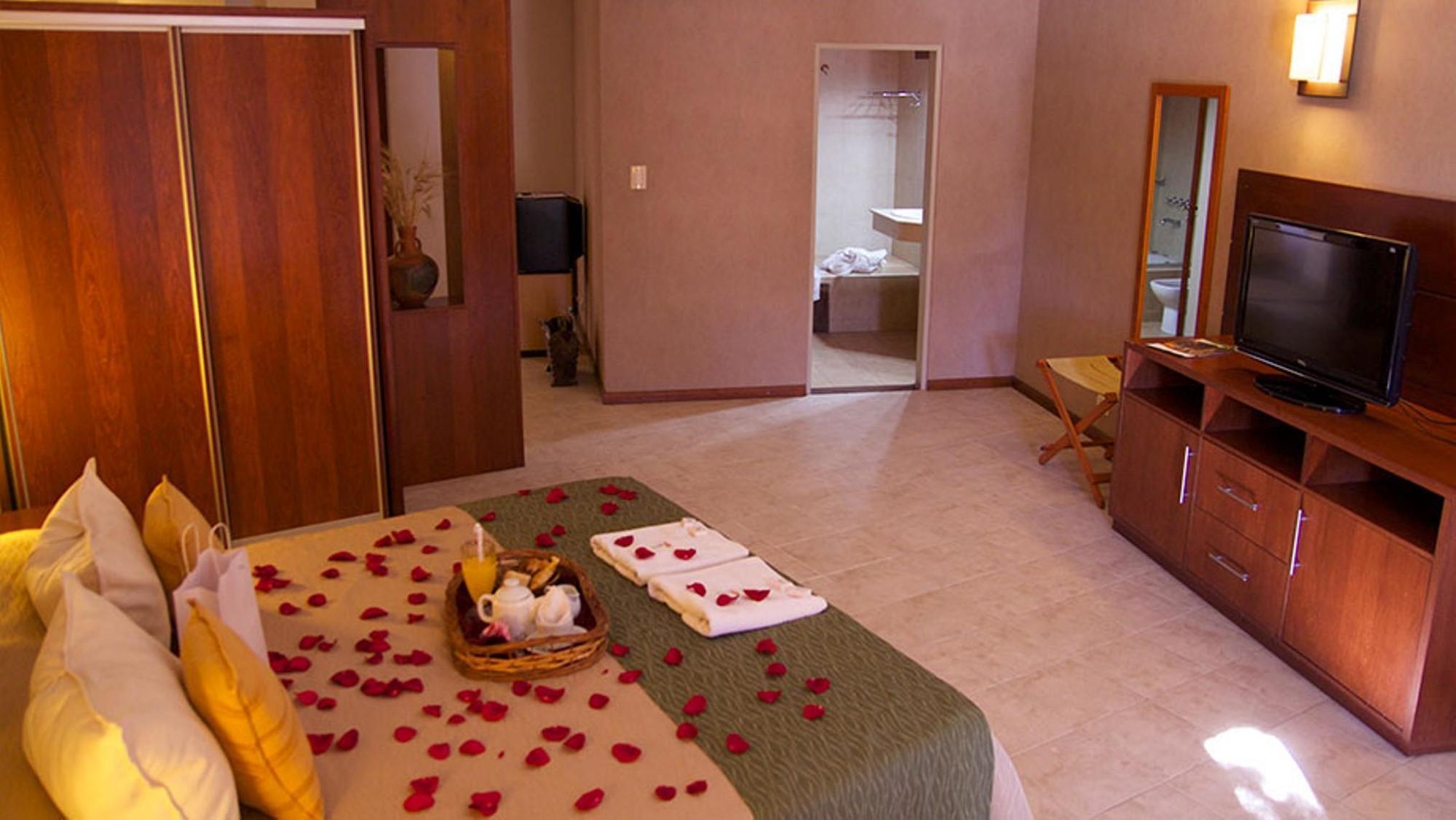 Hotel Blumig Villa General Belgrano Esterno foto