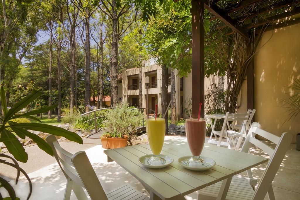 Hotel Blumig Villa General Belgrano Esterno foto